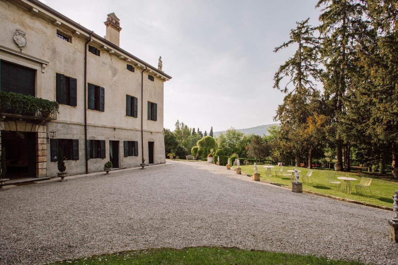 Gasthaus Ludwig House San Pietro in Cariano Exterior foto